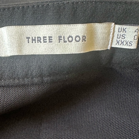 Three Floor Black “Yea Yea Yea”Asymmetrical Zipper Mini Skirt Size 0 EUC! - Picture 10 of 10